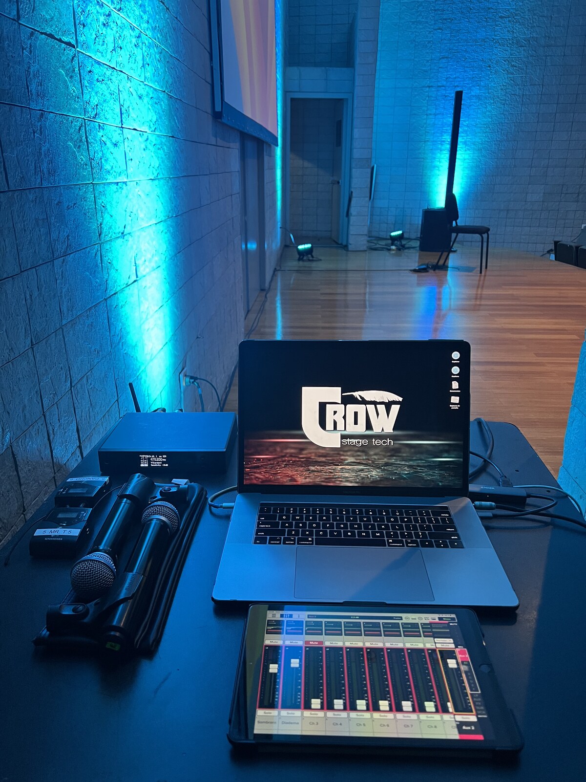 AV Stage Tech