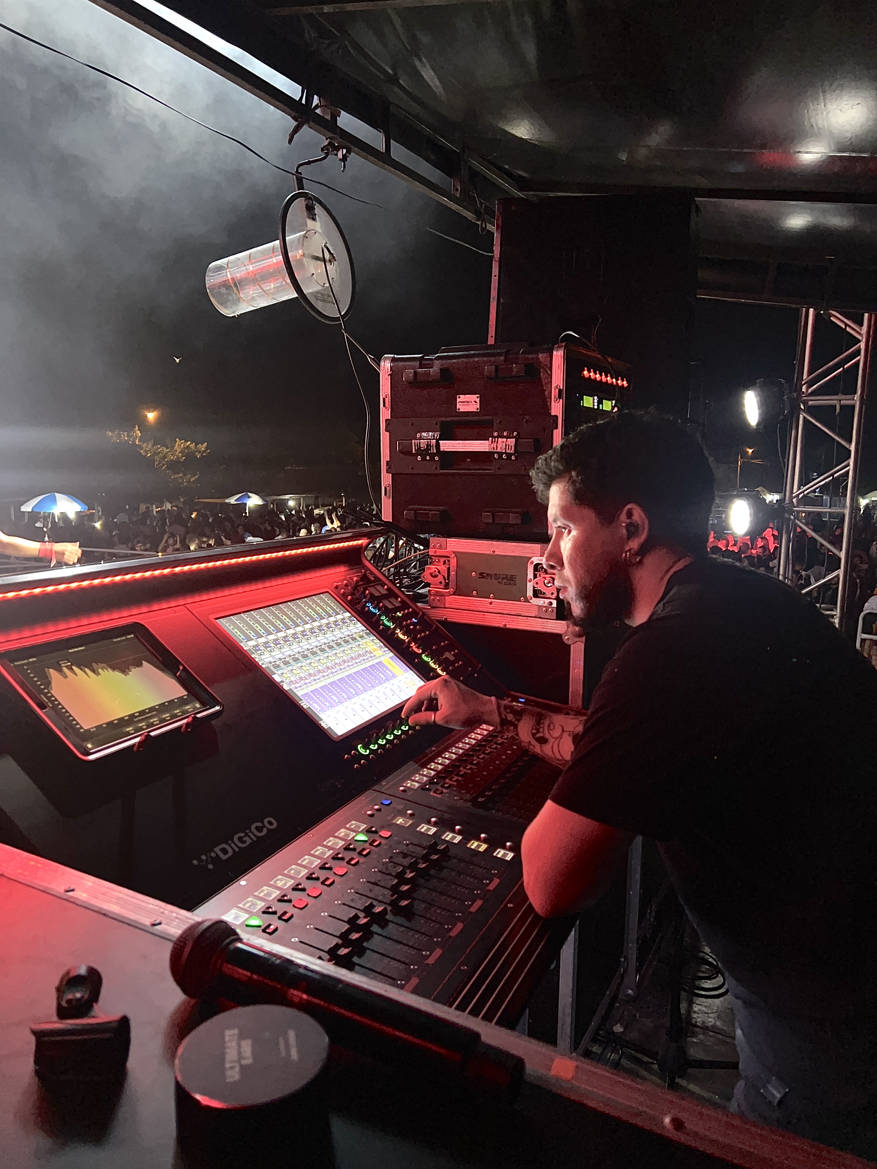 DiGiCo Mixing Red