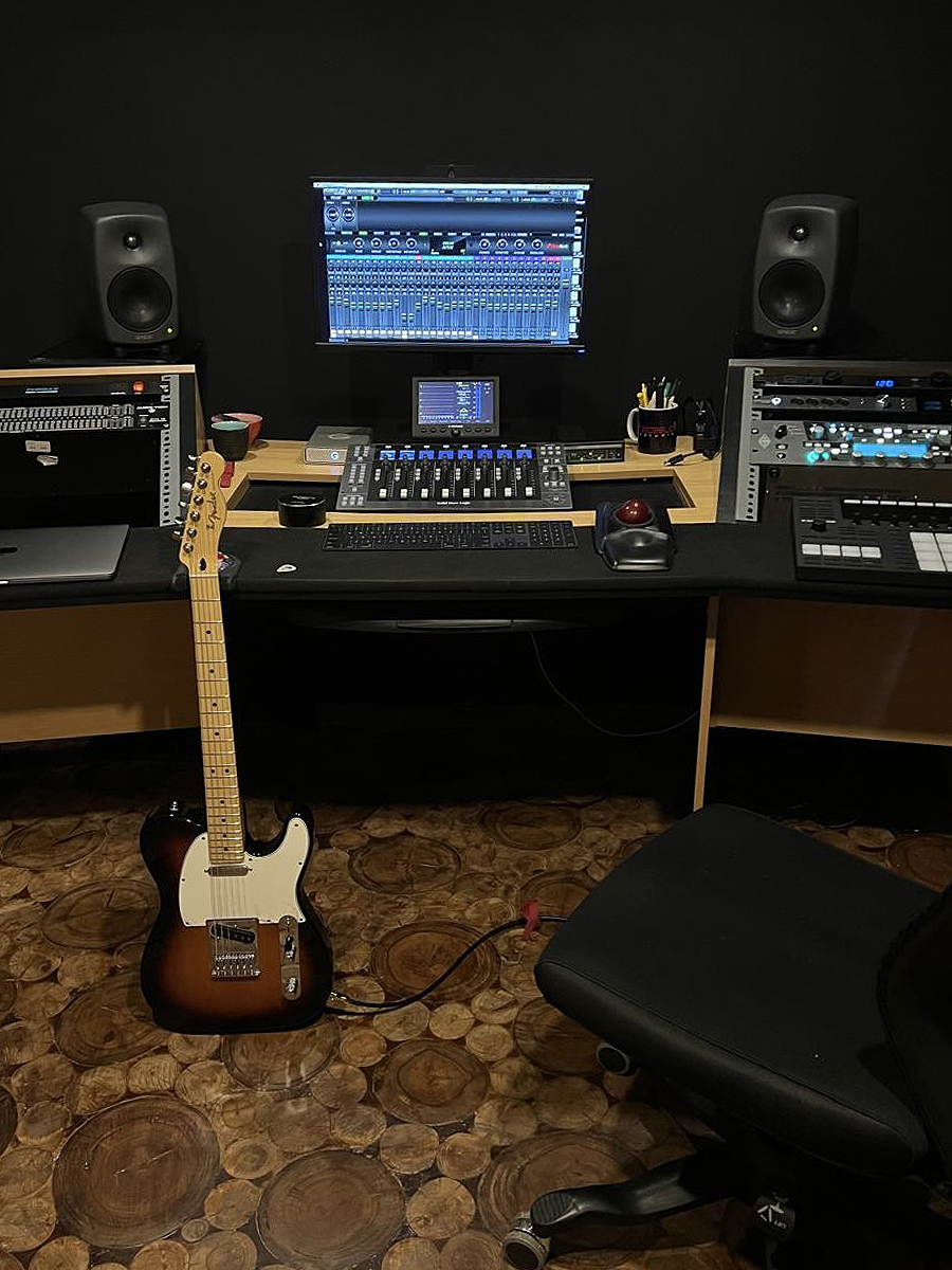 Studio Desk